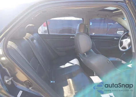 2005 Honda Accord 2.4 Ex from USA, damaged, VIN 1HGCM56805A090233